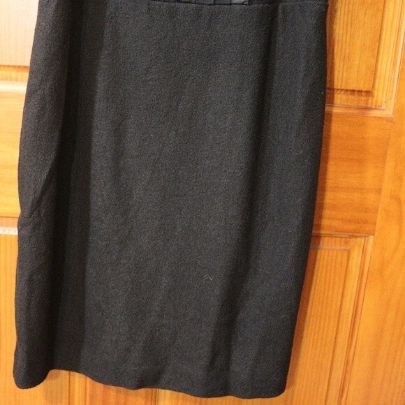 Banana Republic Little Black Dress Wool Blend Career Dress Ruffle Bodice 14 - Picture 7 of 12